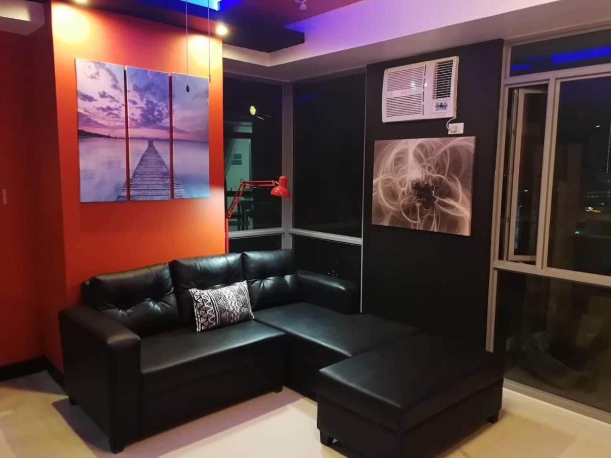 Cubao Manhattan Heights Unit 11Pq Tower B, 1Br Quezon City Kültér fotó